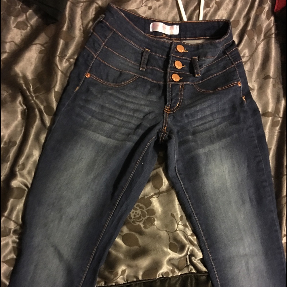 High waisted skinny jeans